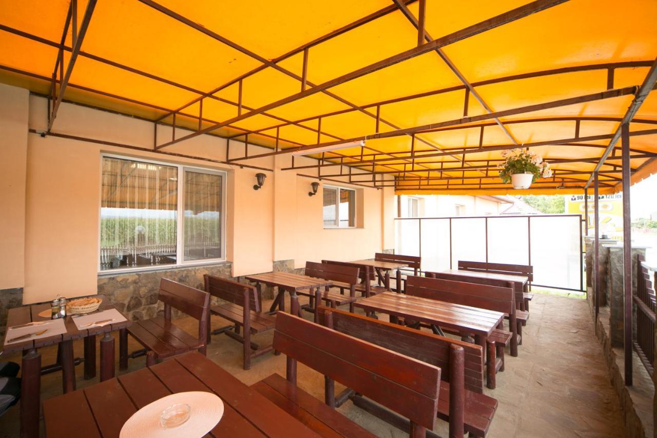 Napsugar Panzio Motel Lunga  Bagian luar foto